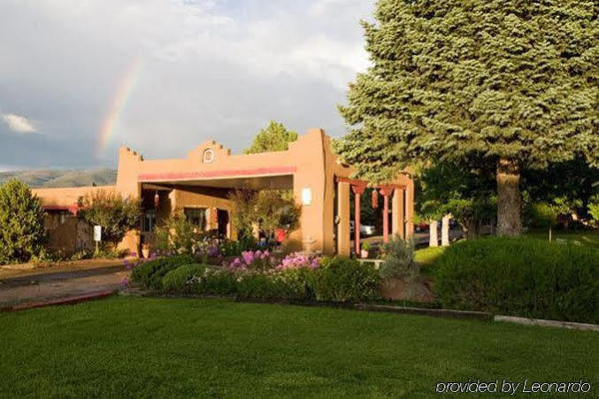 Sun God Lodge Taos Exterior photo